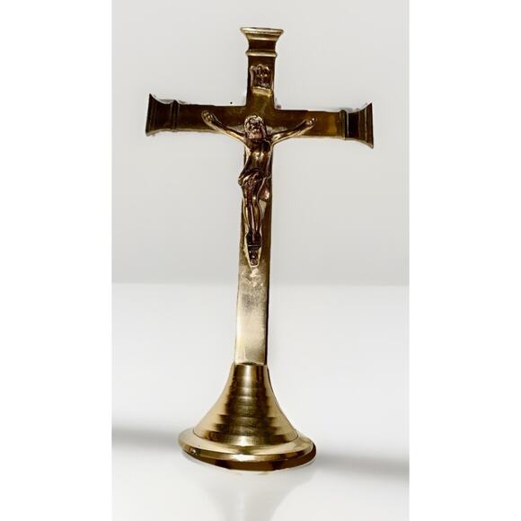 Vintage Solid Brass Standing Catholic Cross Crucifix Jesus Christ 13x7 - Picture 1 of 4